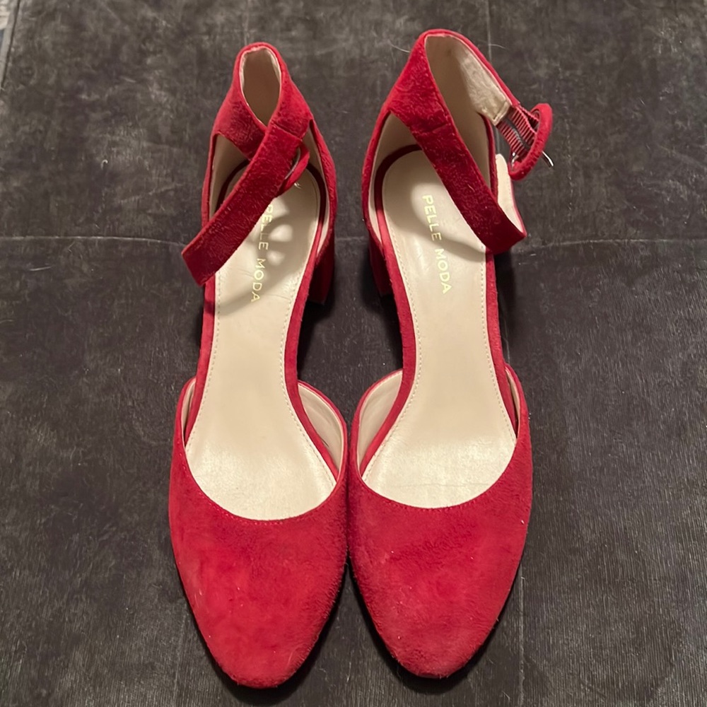 Pelle Moda ankle strap heels